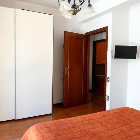 Hébergement de vacances Casa Con Giardino E Ampio Terrazzo - A Casa Di Ugo Gaète