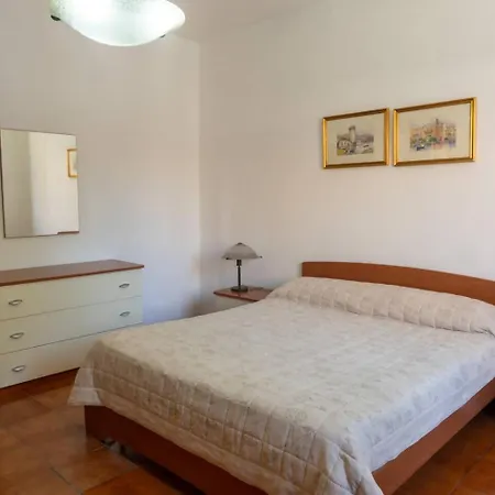 Casa Con Giardino E Ampio Terrazzo - A Casa Di Ugo *